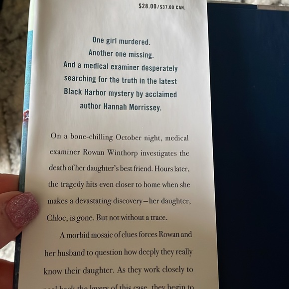 Hardcover book - Picture 2 of 4